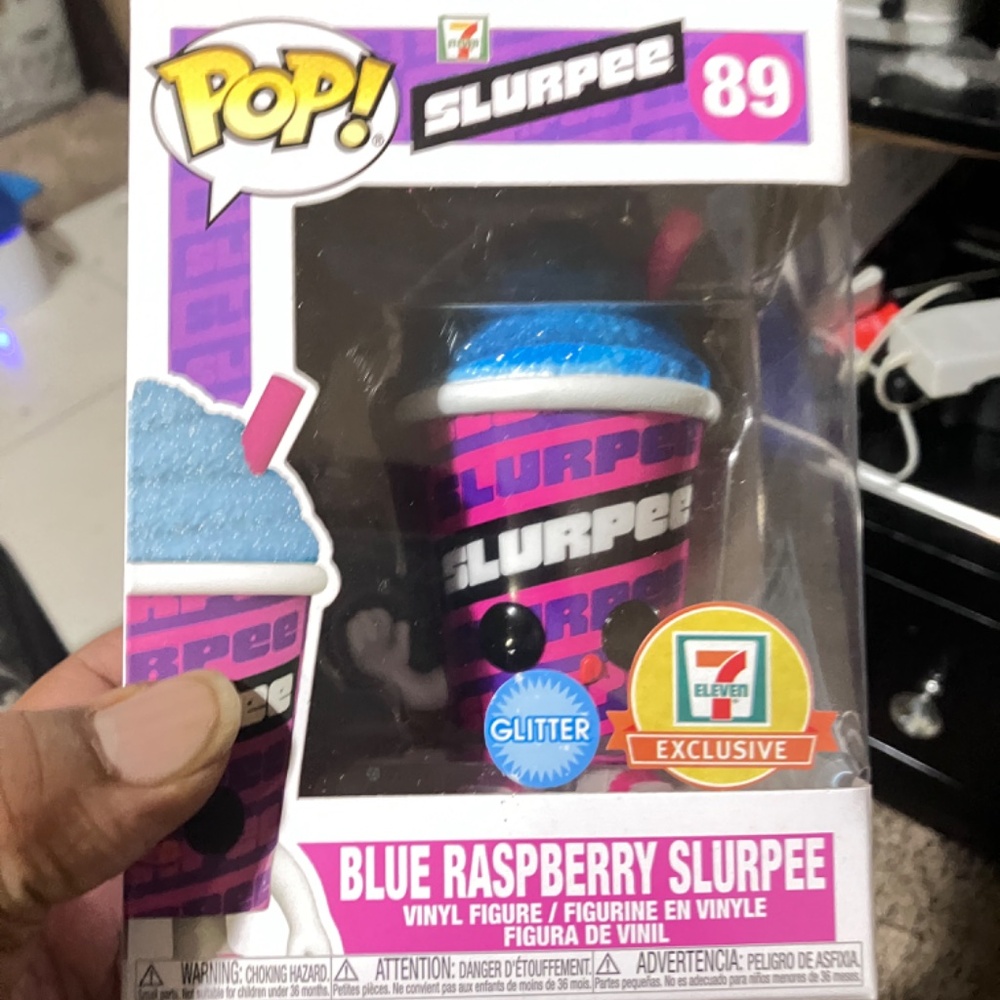 Funko Pops - Picture 4 of 17